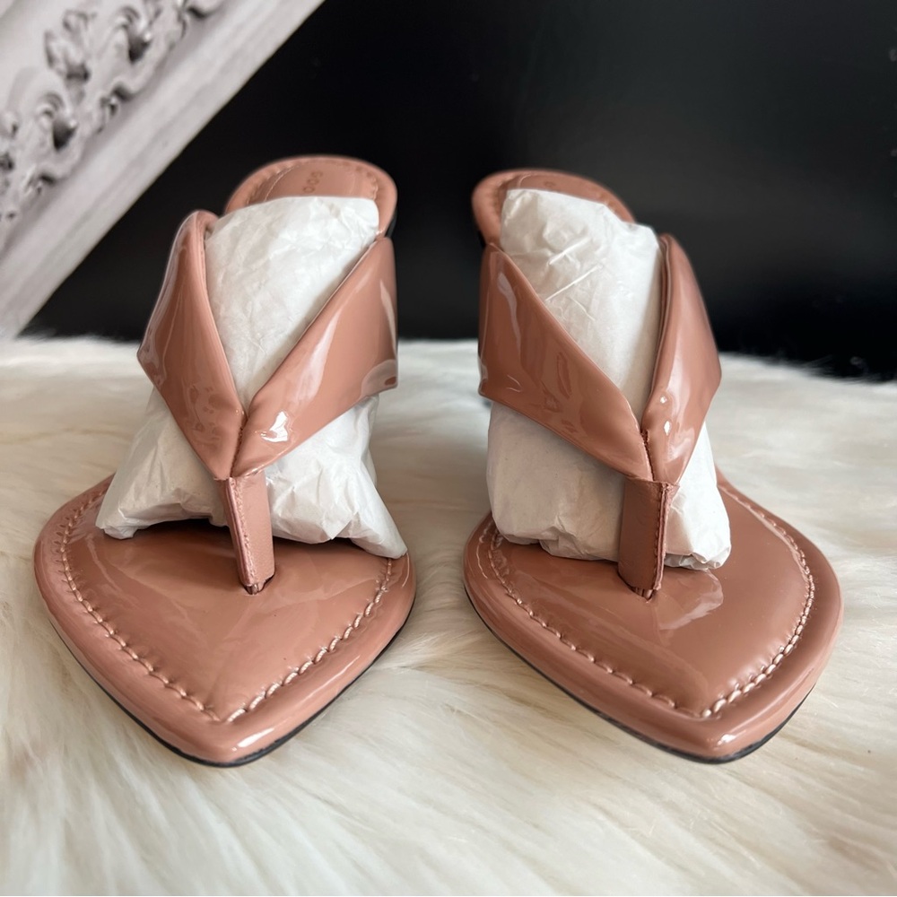 GOOD AMERICAN- Clear Wedge Sandals Dusty Patent